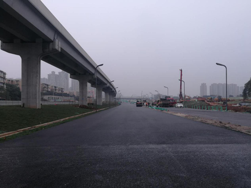 成渝高速公路混凝土路面改造工程瀝青路面鋪筑順利完工